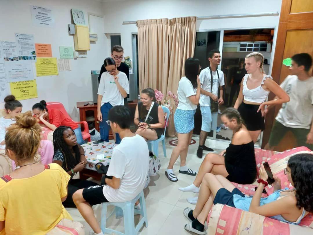 Greenleaf Angsana Homestay Джерантут Екстериор снимка